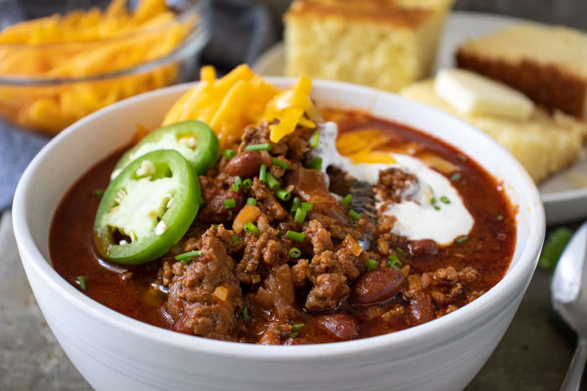 Classic Chili Con Carne Recipe - Fueling a Southern Soul