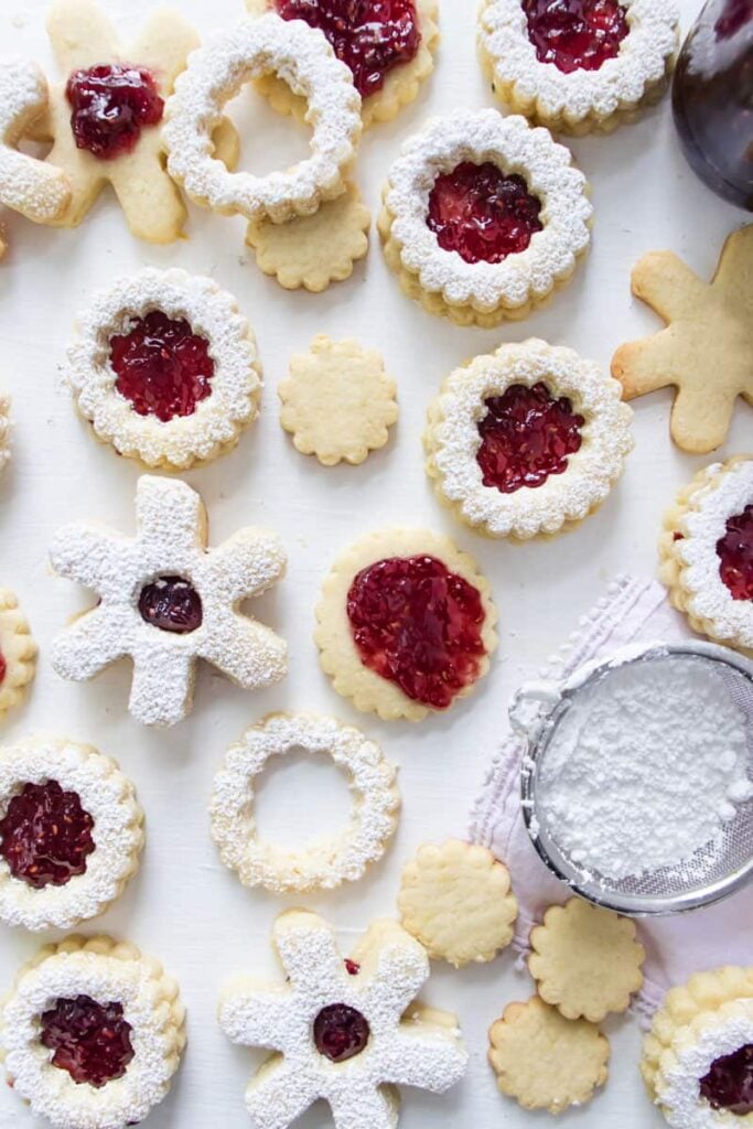 Linzer Cookies on a white table